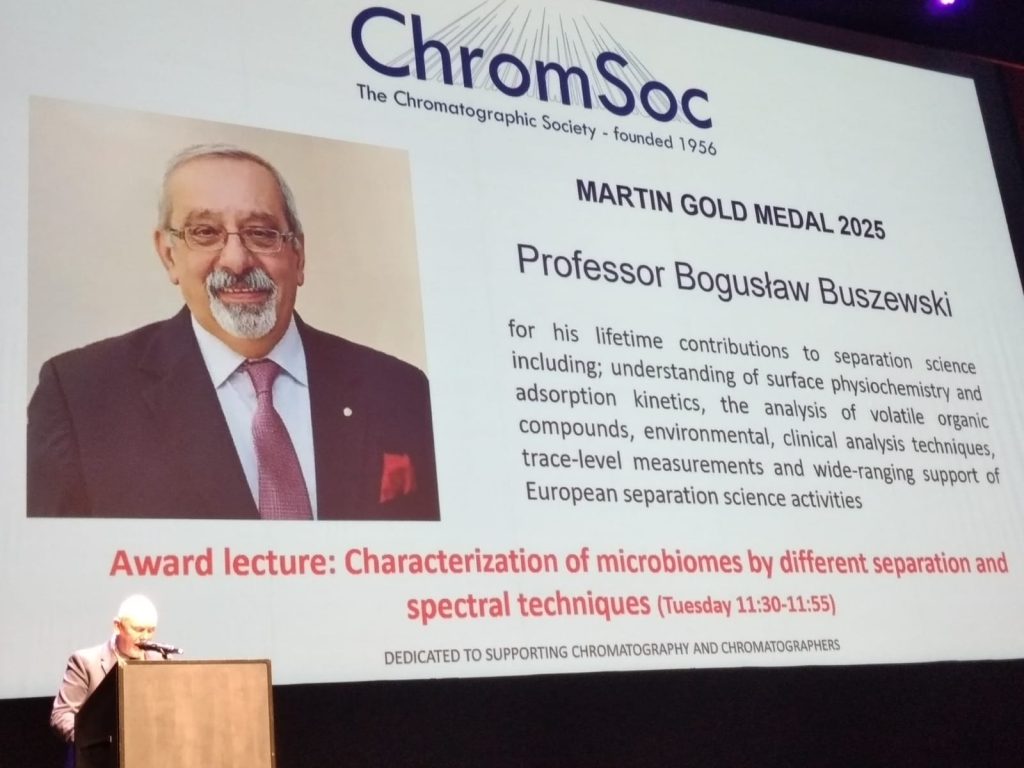 Konferencja HPLC 2025, Prof. B. Buszewski z Medalem